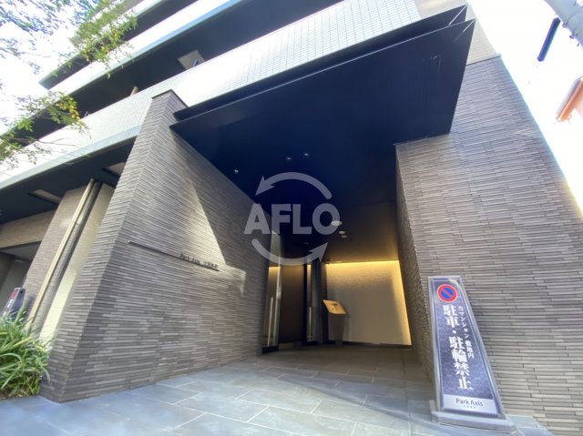 エントランス　パークアクシス大阪新町　エントランス