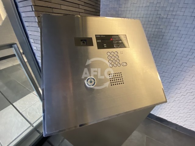 セキュリティ　パークアクシス大阪新町　オートロック