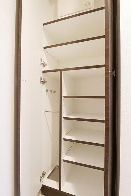 その他設備　玄関収納※他号室参照