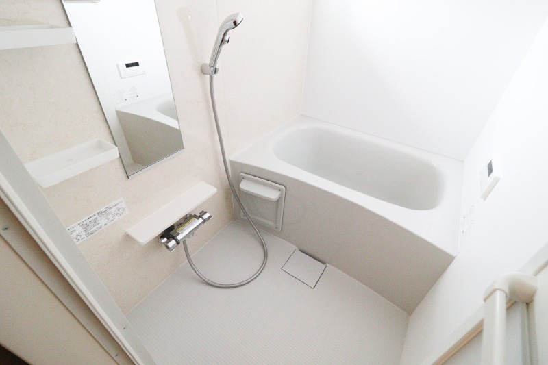 バス・シャワールーム　図面と現状に相違がある場合には現状を優先