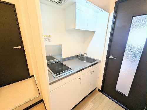 キッチン　設備・使用は号室により異なる為、現況を優先致します。