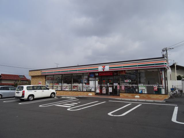 コンビニ　セブンイレブン（コンビニ）まで110m