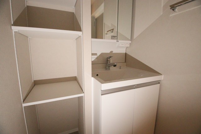 洗面設備　別室の参考写真です。※現況優先