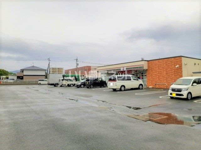 コンビニ　セブンイレブン翔陽高校前店（コンビニ）まで3638m