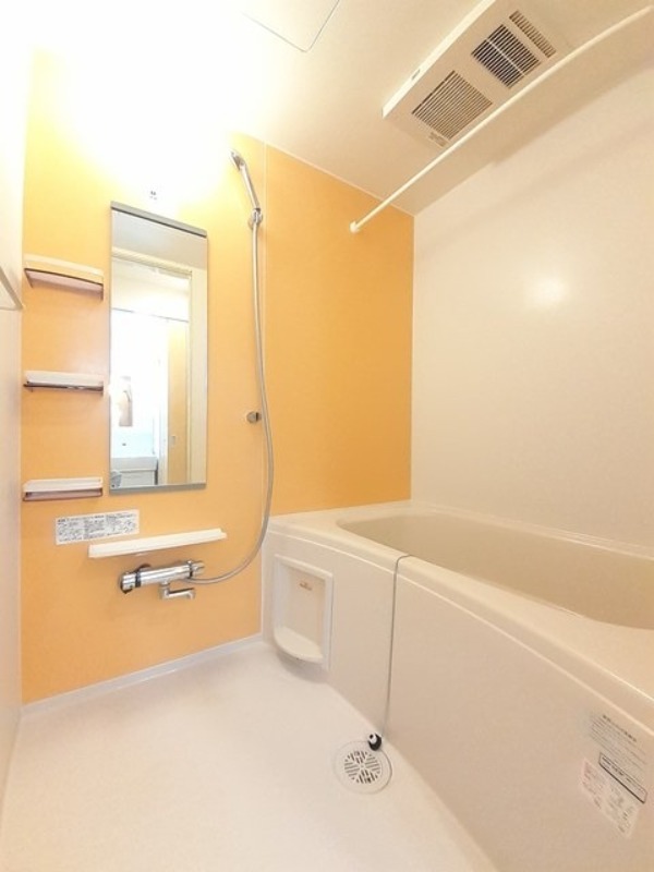 バス・シャワールーム　図面と現状に相違がある場合には現状を優先