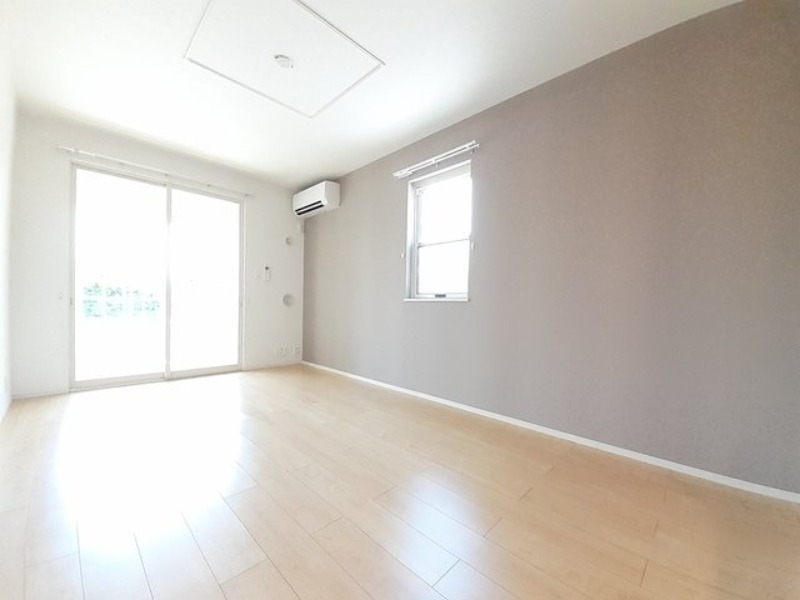 居室・リビング　図面と現状に相違がある場合には現状を優先