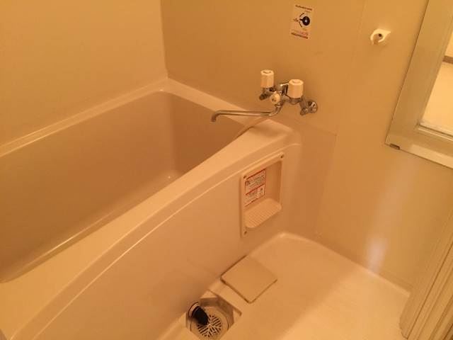 バス・シャワールーム　バス・トイレ別