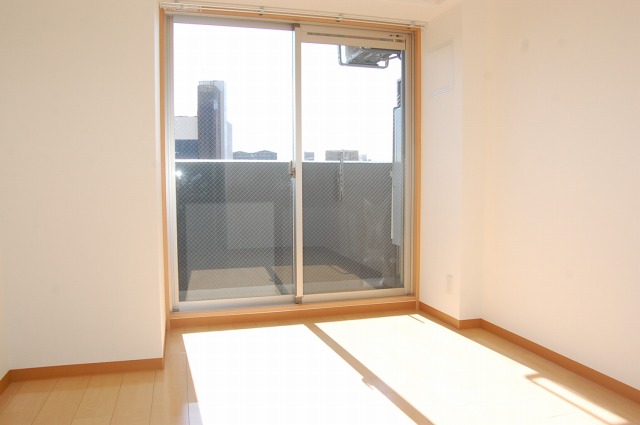 居室・リビング　グランパシフィック花園北　洋室