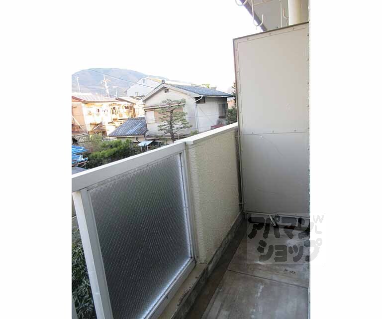 バルコニー　洗濯物たくさん干せます・