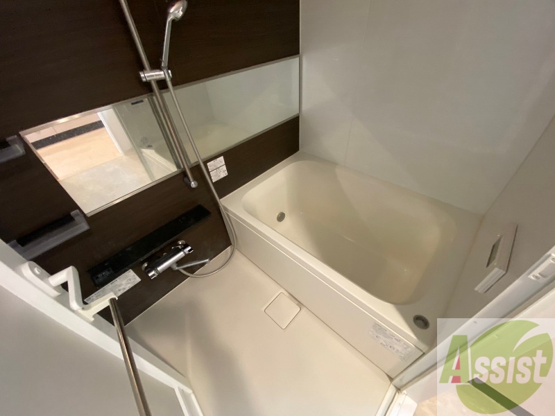 バス・シャワールーム　お風呂です！一日の疲れを癒してくださいね！