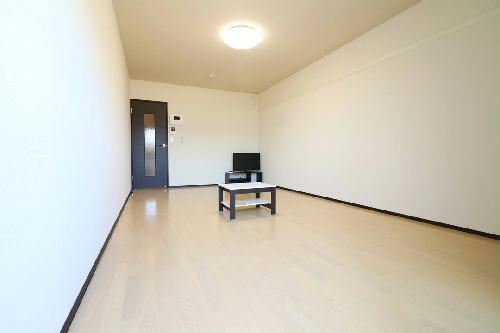 セキュリティ　当社防音設備NO.1の高遮音界壁・床で充実した住空間を提供