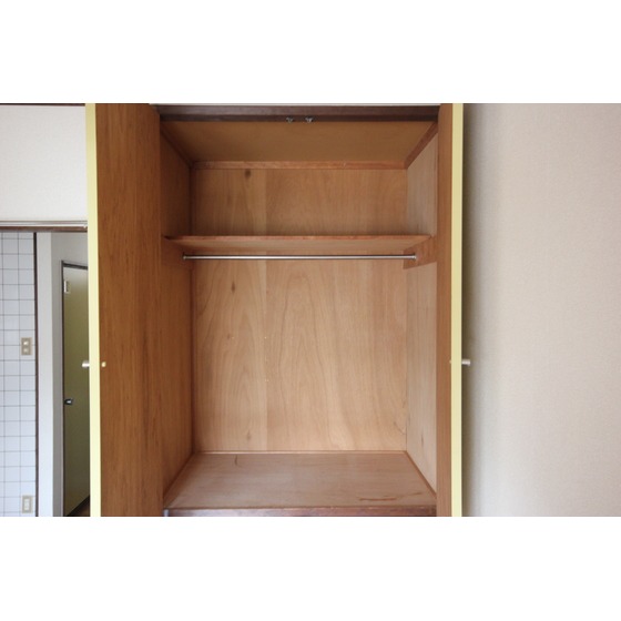 収納　２１０号室