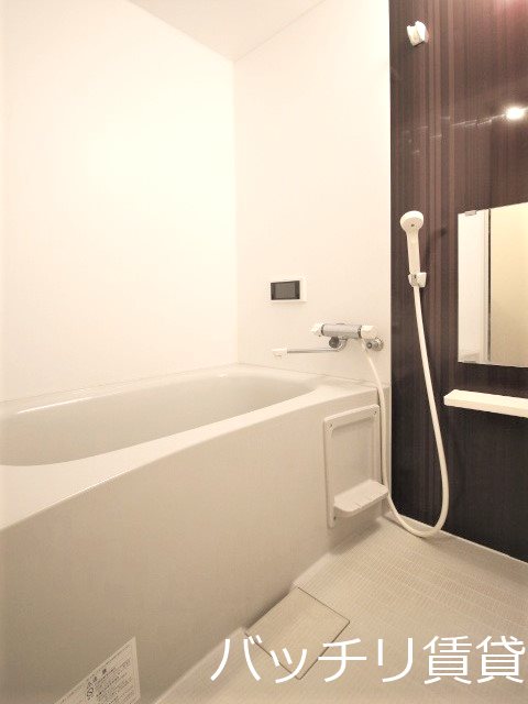 バス・シャワールーム　画像は同シリーズ参考画像の為、現況を優先いたします。