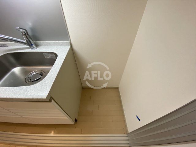 その他　ロイヤルパークス桃坂　冷蔵庫置場