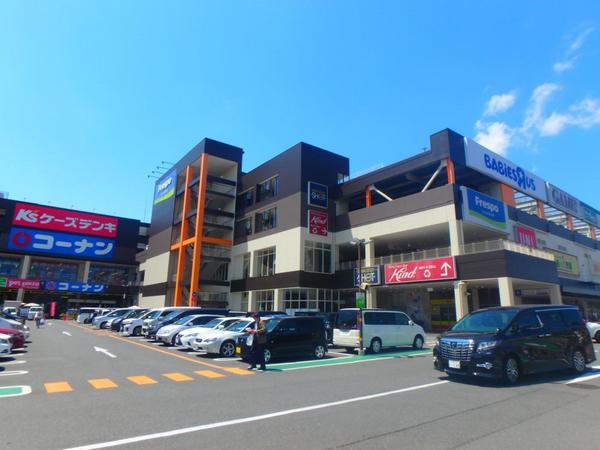 ショッピングセンター　フレスポ東大阪（ショッピングセンター）まで1683m