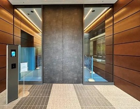 エントランス　☆エントランス☆