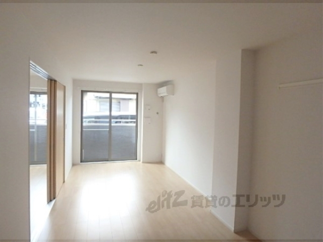 居室・リビング　洋室