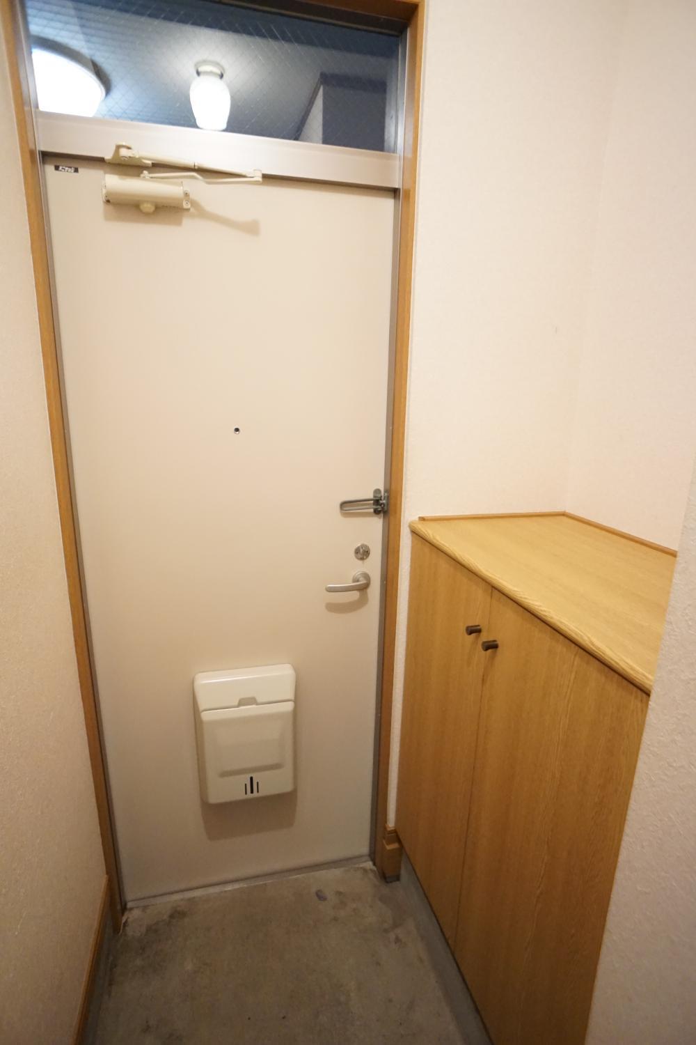 玄関　玄関