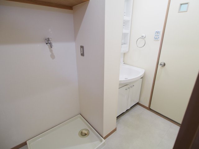 洗面設備　洗面所です