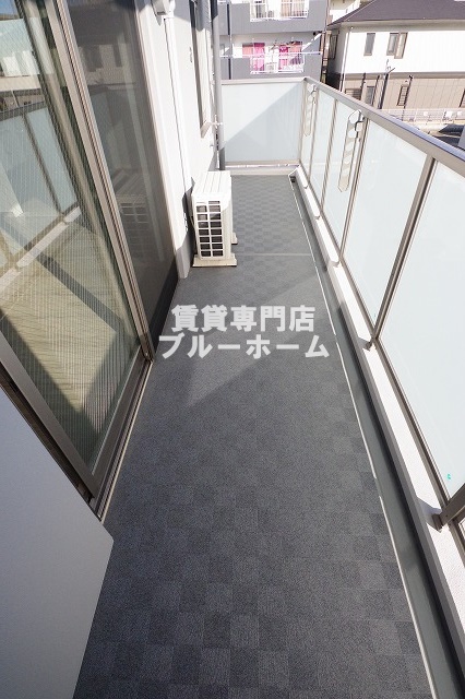 バルコニー　南向きバルコニー！