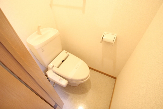 トイレ　※別部屋の写真です