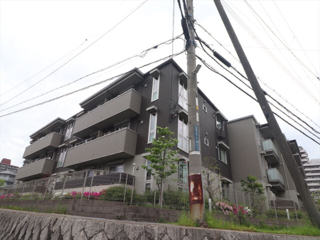 建物外観　オシャレな外観です