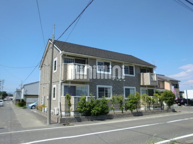 建物外観　シンプルな外観。
