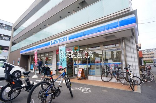 コンビニ　ローソン 港北日吉七丁目店（コンビニ）まで574m