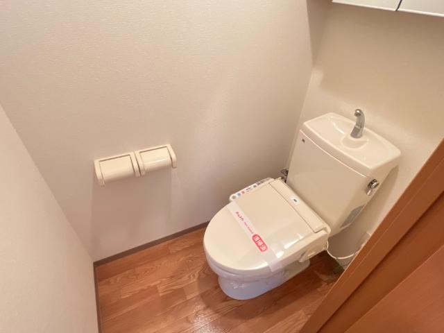 トイレ　シャワー付トイレ