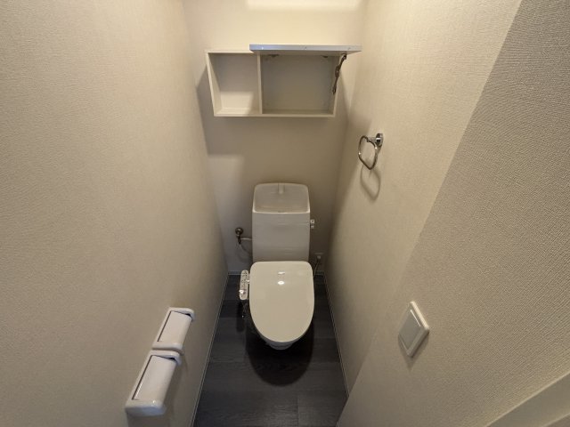 レアグランツ東難波1のトイレ写真