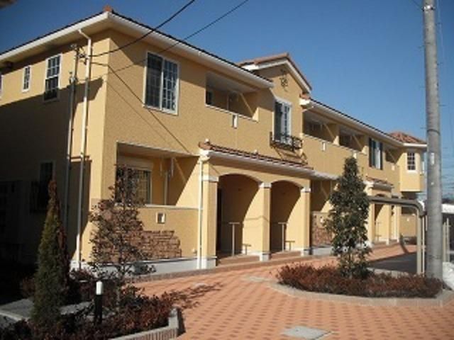 建物外観　☆２０１０年築！礼金なし☆