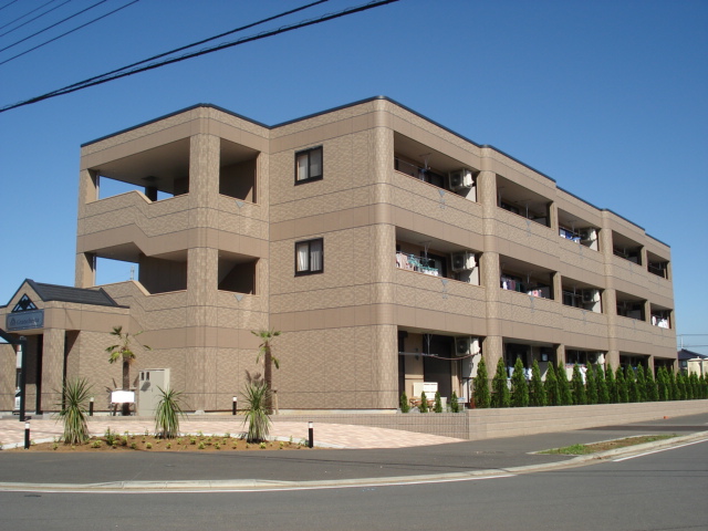 建物外観　外観写真（昼）