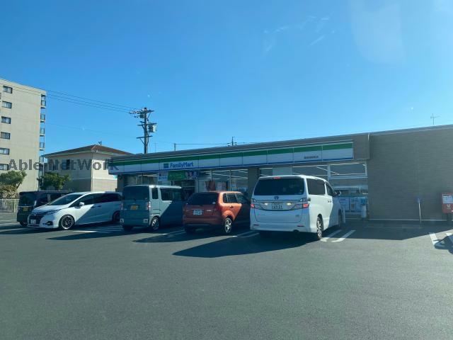 コンビニ　ファミリーマート磐田東新町店（コンビニ）まで288m