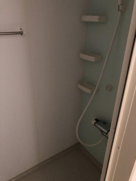 バス・シャワールーム　コンパクトで使いやすいシャワールームです