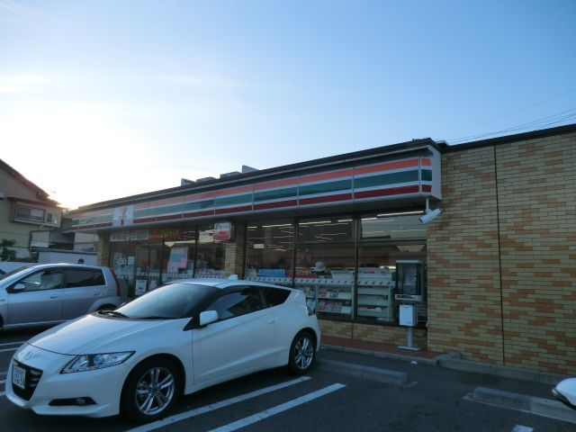 コンビニ　セブン-イレブン長久手はなみずき店（コンビニ）まで402m