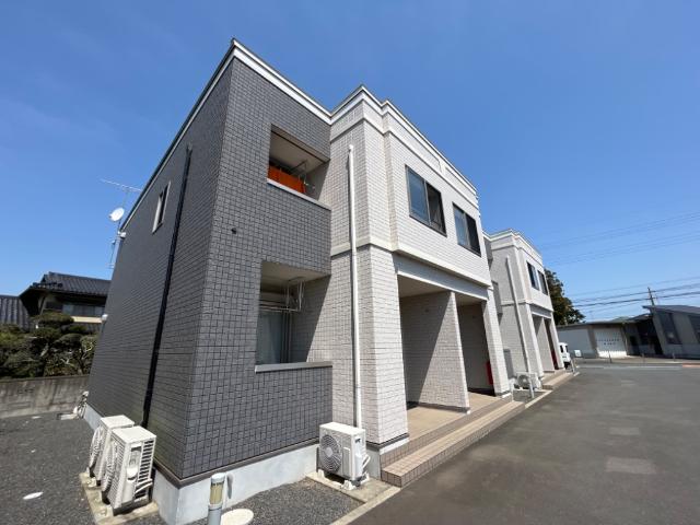 建物外観　外観写真（昼）