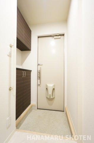 玄関　物件、駅でお待ち合わせでのご案内歓迎！