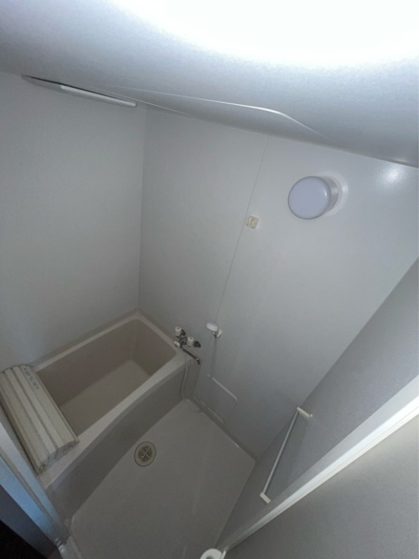 バス・シャワールーム　※他部屋参考写真