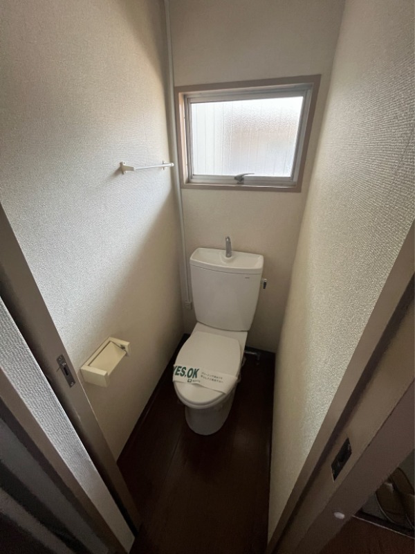 トイレ　※他部屋参考写真