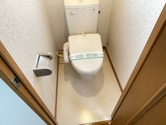 トイレ　サンプル写真になります。