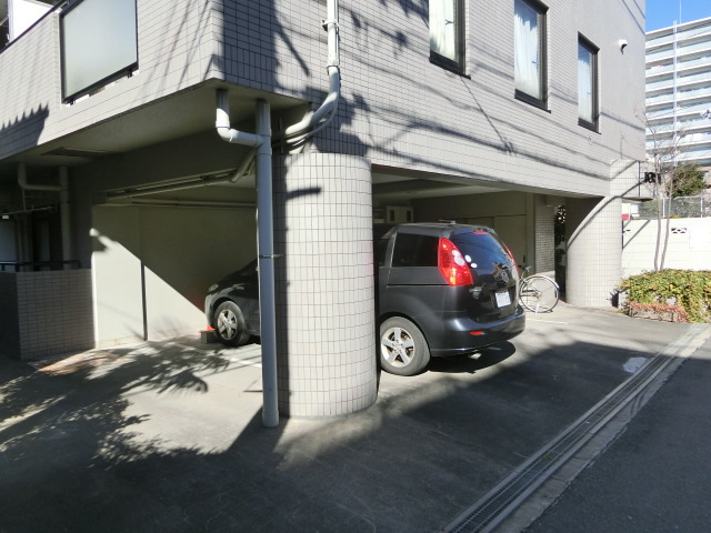 ＪＲ総武線 本八幡駅 徒歩5分 5階建 築38年の外観写真