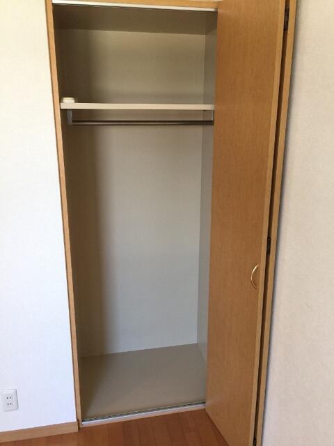 ルーブル都立大学参番館の内装写真
