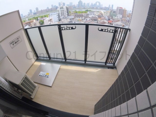 地下鉄御堂筋線 西中島南方駅 徒歩11分 12階建 築10年の内装写真