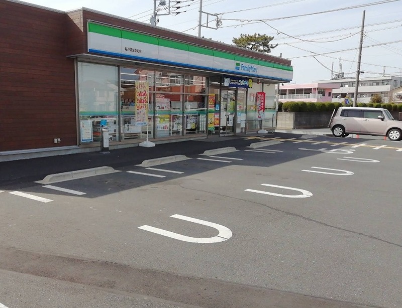 コンビニ　ファミリーマート 越谷蒲生東町店（コンビニ）まで566m