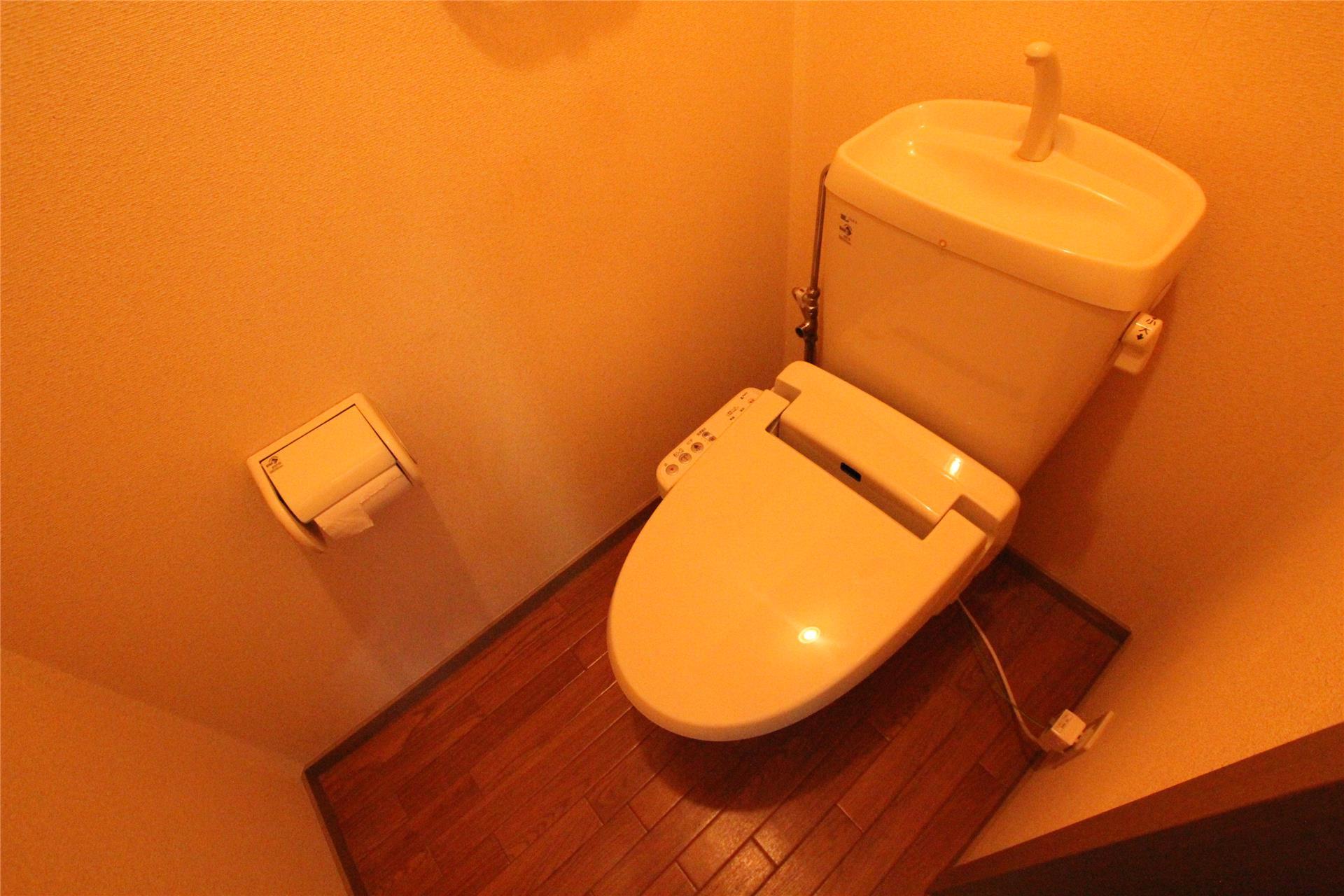 サンビレッジYAMAMOTO A棟のトイレ写真
