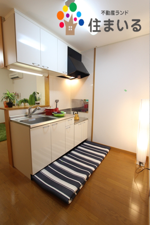 キッチン　※写真は同型タイプとなります