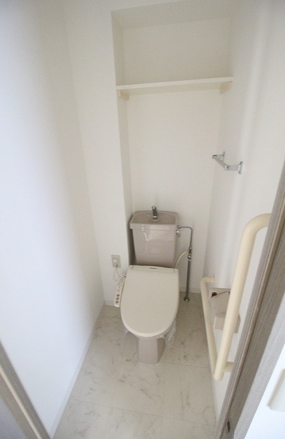 トイレ　別の部屋の写真です
