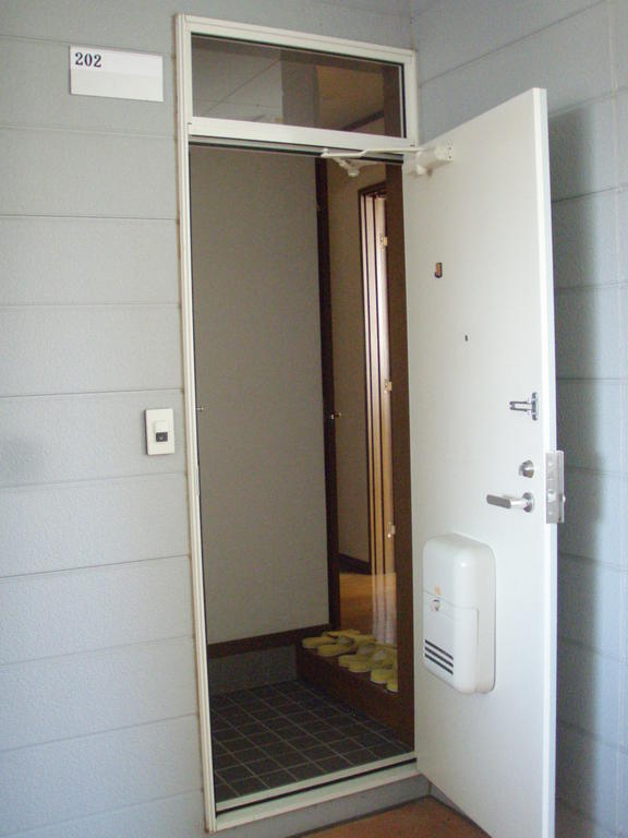 パラダイス東陵の玄関写真