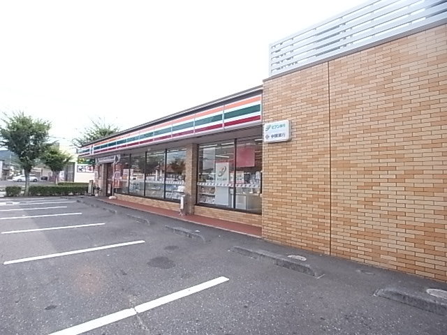 コンビニ　セブンイレブン総社中央5丁目店（コンビニ）まで213m