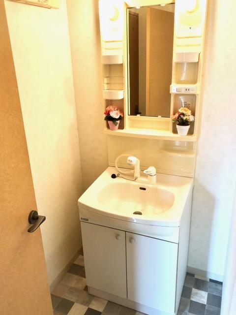 洗面設備　洗面所※同タイプ別号室の写真です。